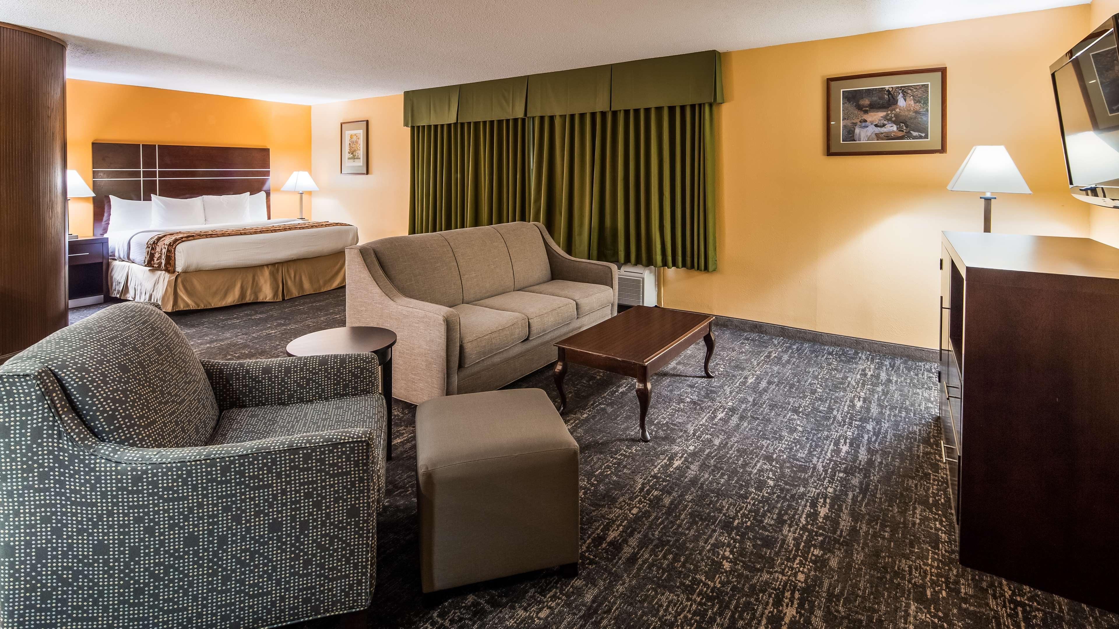 Best Western Luxbury Inn Форт Уейн Екстериор снимка