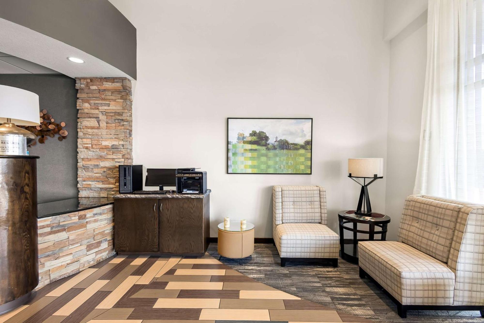 Best Western Luxbury Inn Форт Уейн Екстериор снимка