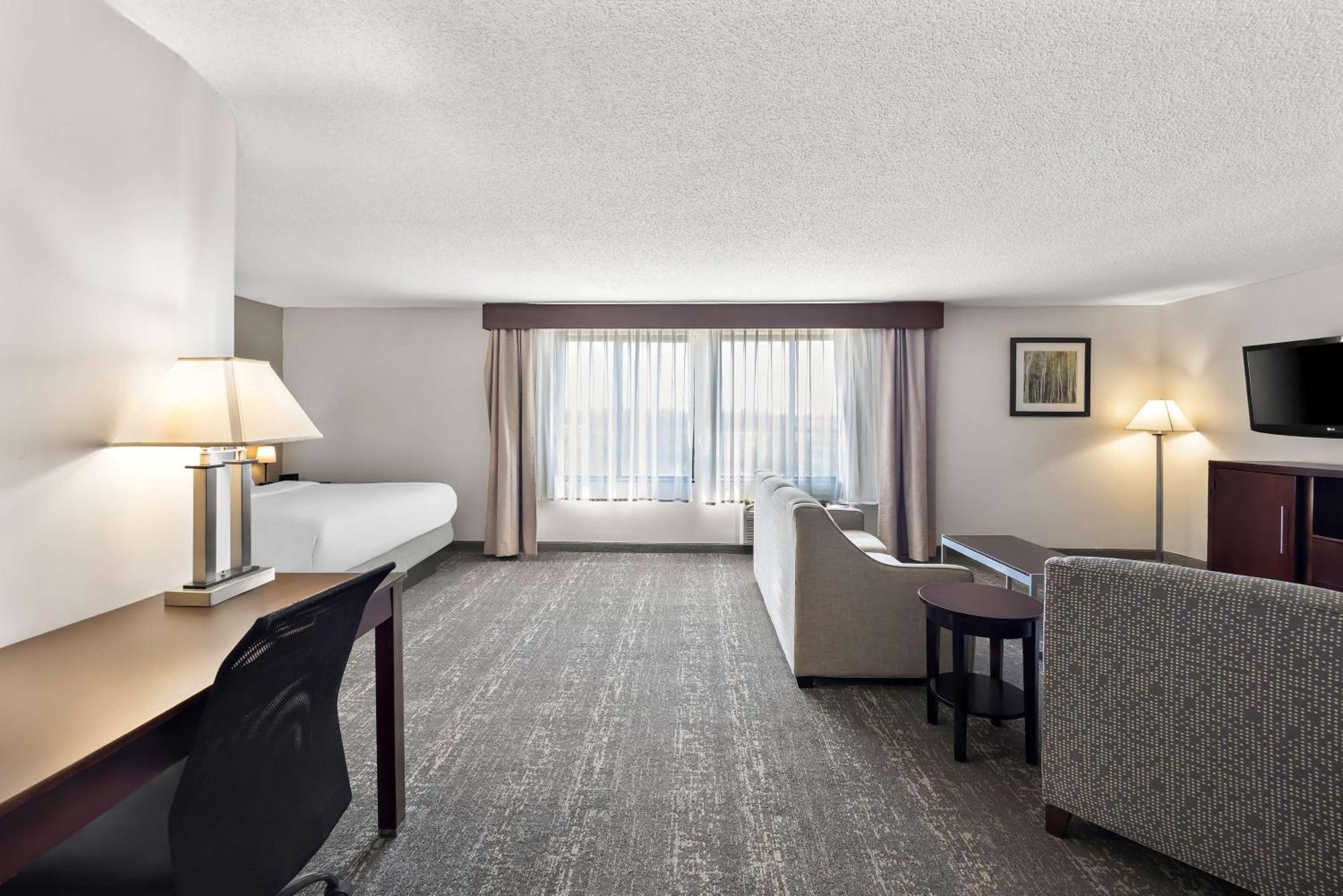 Best Western Luxbury Inn Форт Уейн Екстериор снимка