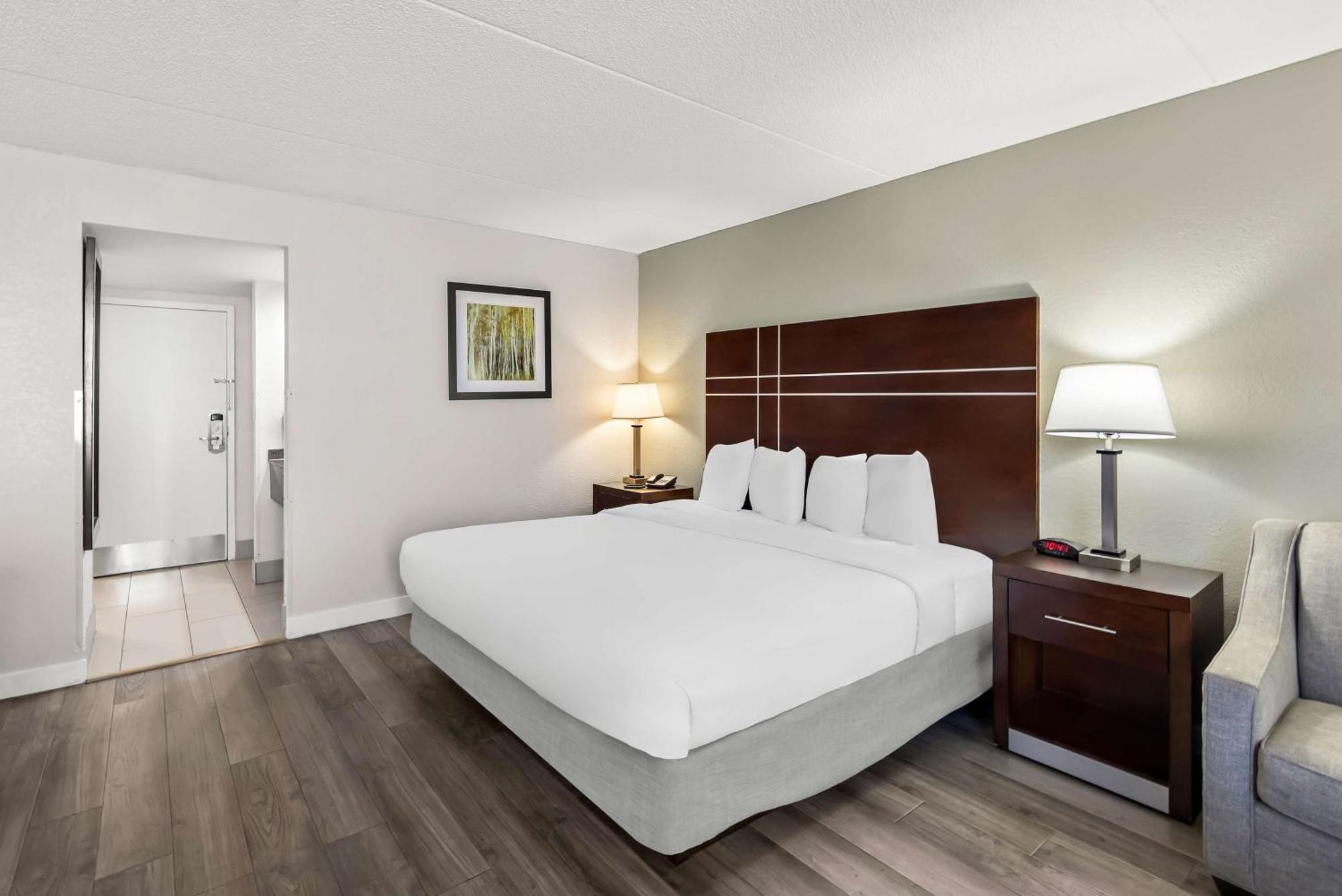Best Western Luxbury Inn Форт Уейн Екстериор снимка