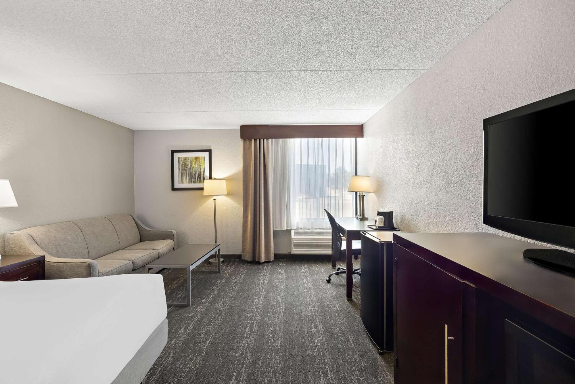 Best Western Luxbury Inn Форт Уейн Екстериор снимка