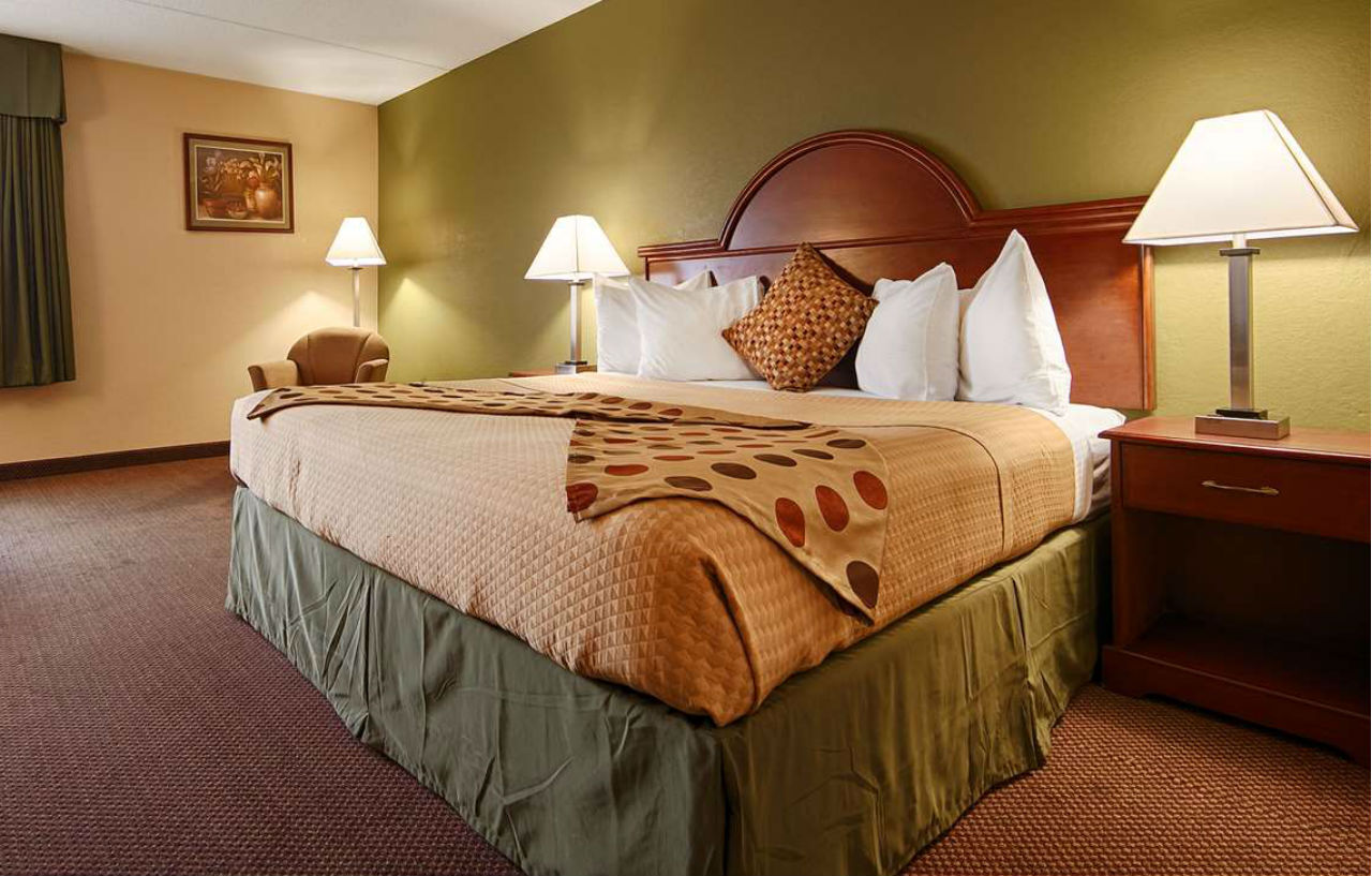 Best Western Luxbury Inn Форт Уейн Екстериор снимка